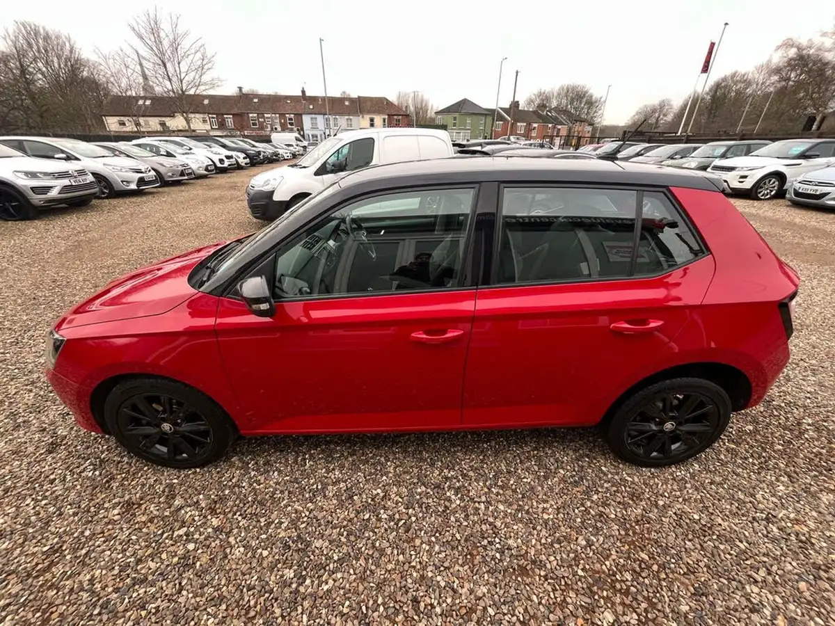 2018-skoda-fabia-10-tsi-colour-edition-ss-big-7