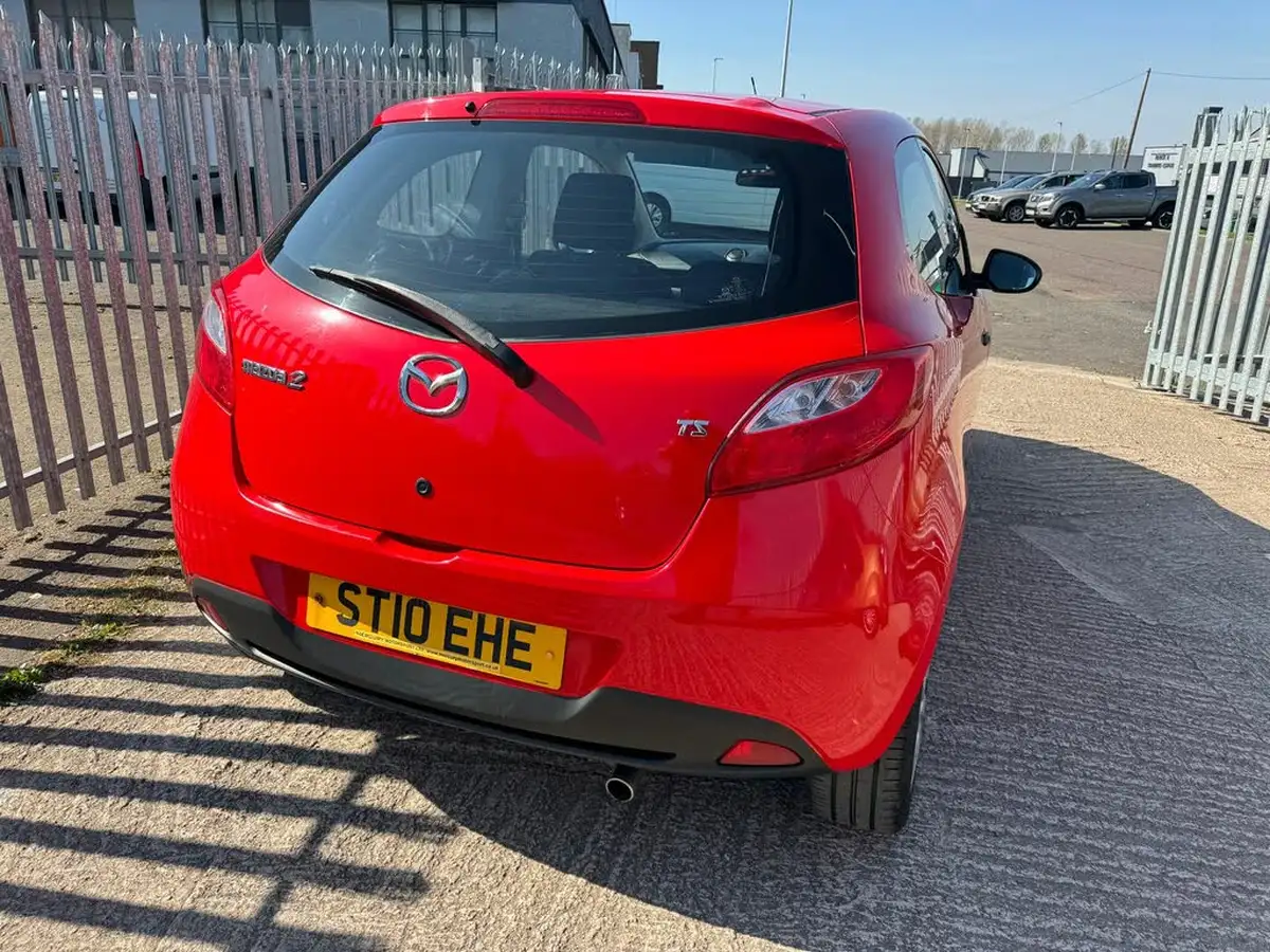 2010-mazda-mazda2-13-ts-air-con-3d-big-7