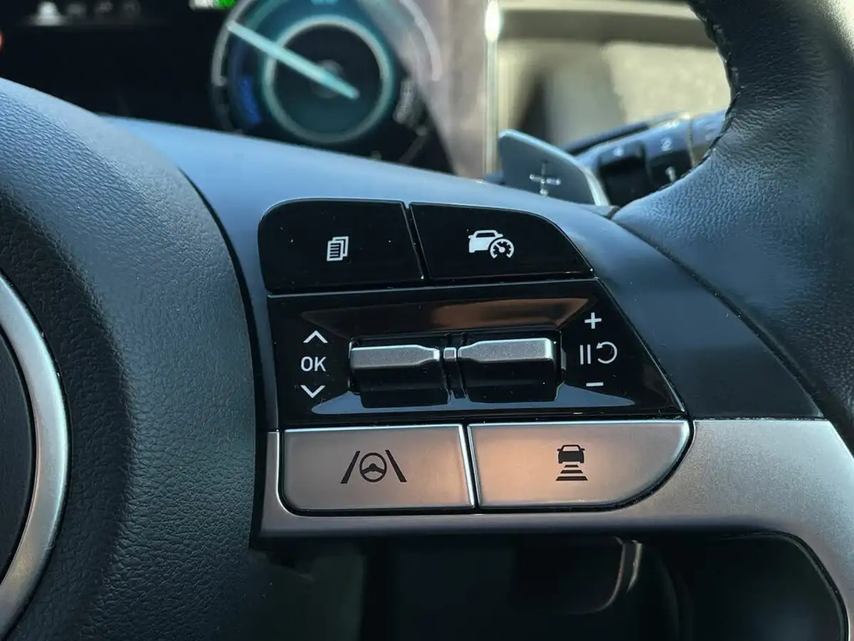 2022-hyundai-tucson-16-t-gdi-premium-230ps-hybrid-auto-big-16