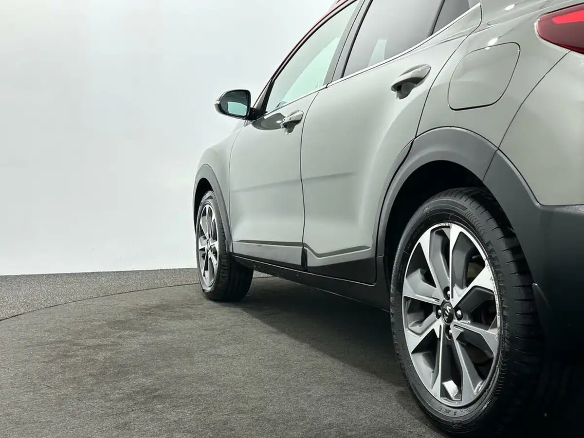 2018-kia-stonic-10-t-gdi-4-big-47