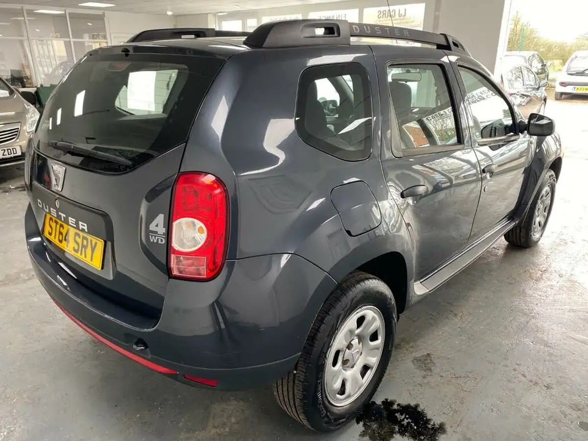 2014-dacia-duster-15d-ambiance-109bhp-4x4-big-6