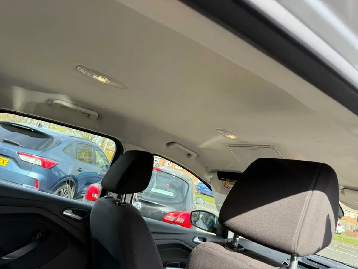 2018-ford-c-max-10t-titanium-125ps-big-21