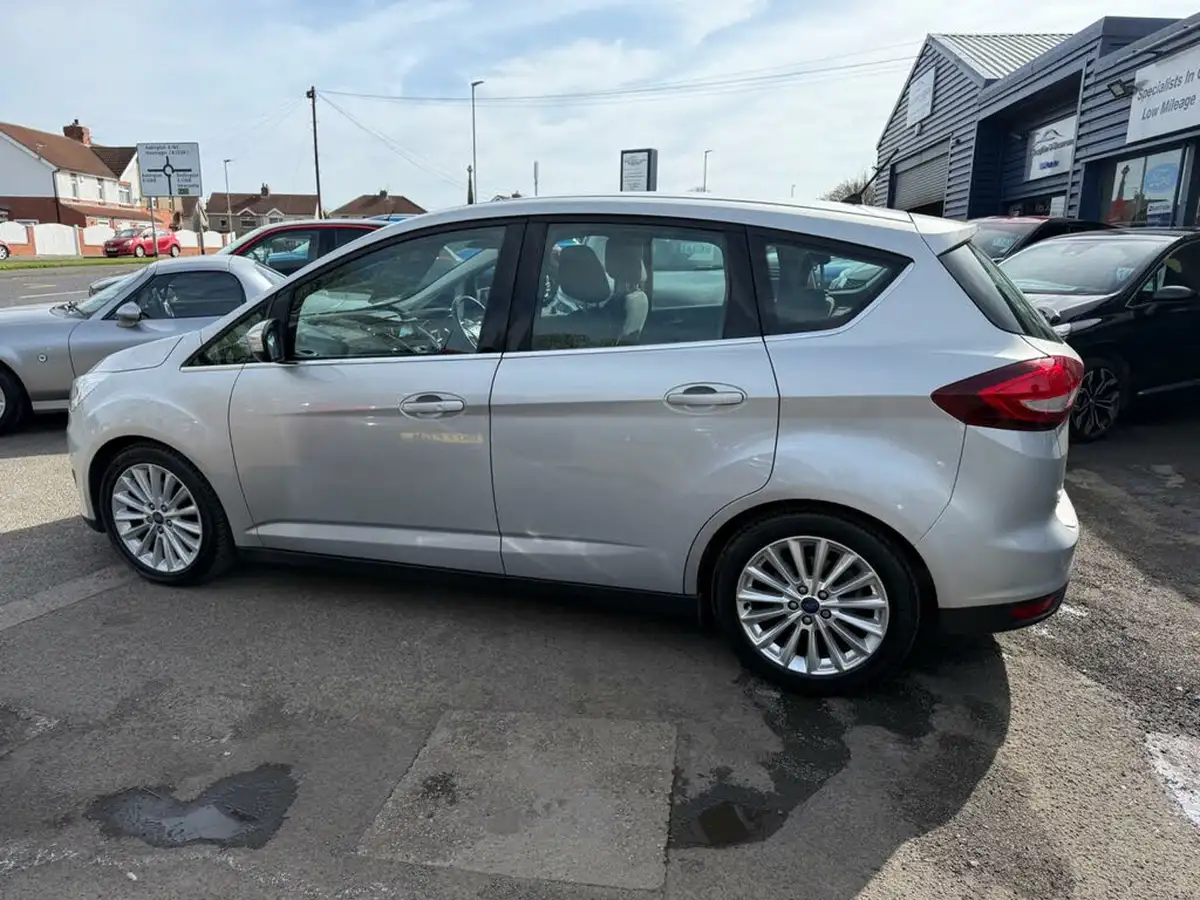 2018-ford-c-max-10t-titanium-125ps-big-4