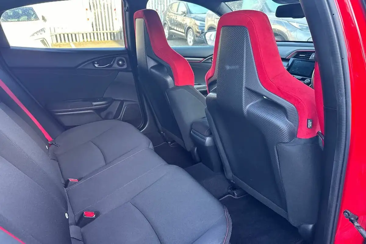 2017-honda-civic-20-i-vtec-type-r-gt-320ps-big-16