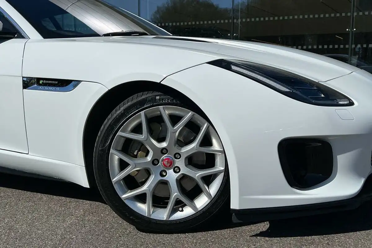 2019-jaguar-f-type-20-i4-r-dynamic-ss-coupe-big-7