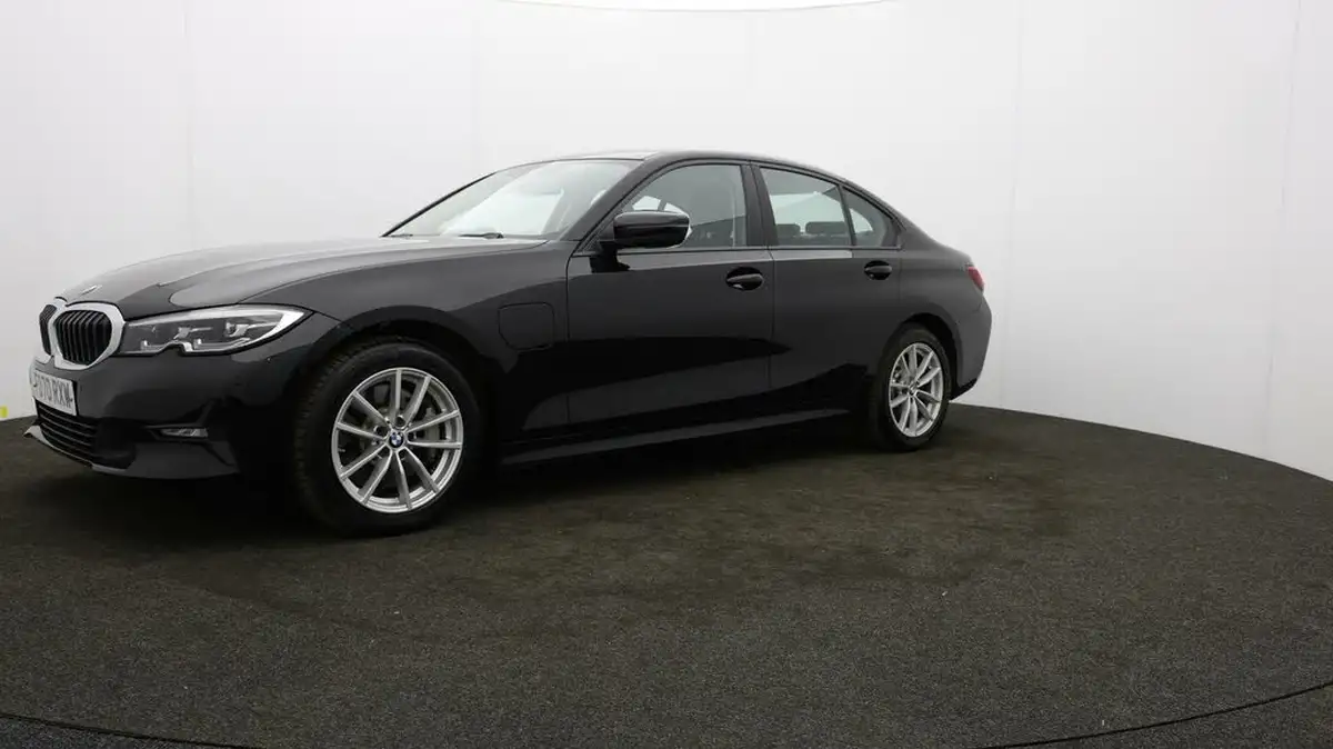 2020-bmw-3-series-20-330e-se-pro-saloon-4d-big-53