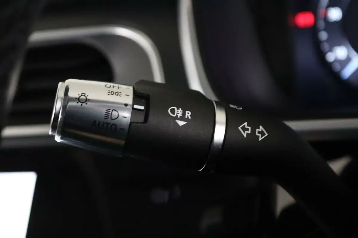 2021-jaguar-i-pace-ev400-hse-big-28