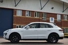 2015-porsche-macan-30td-s-small-3