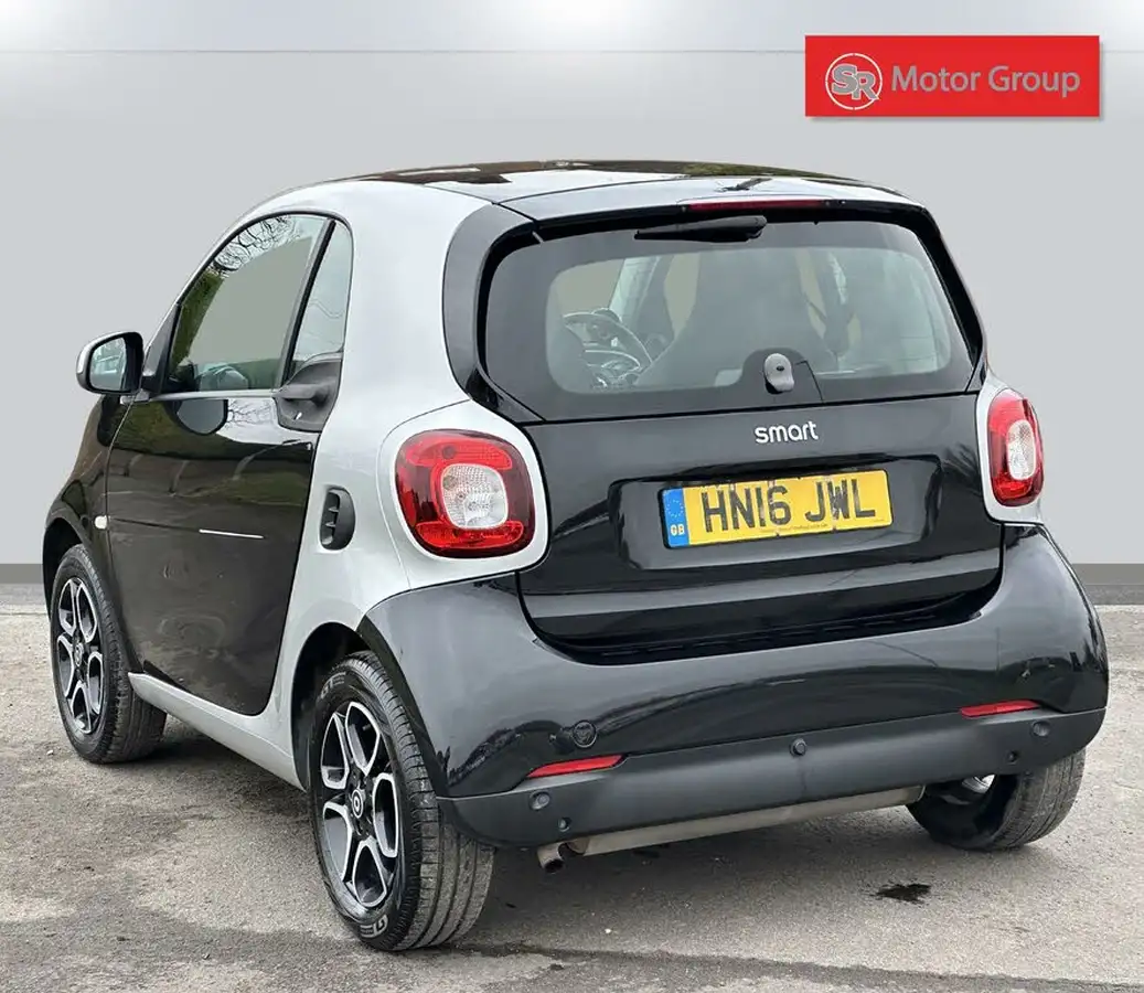 2016-smart-fortwo-09-prime-premiumss-coupe-big-3