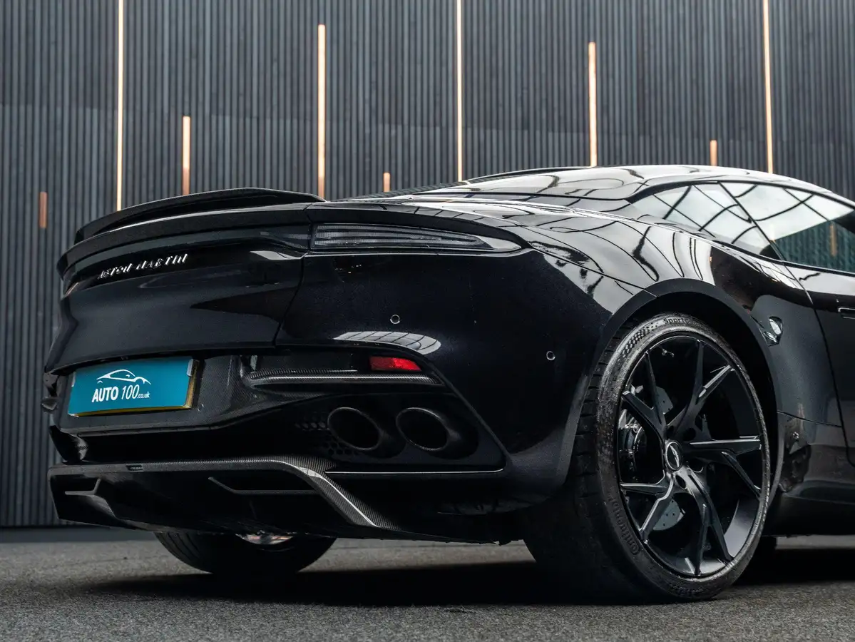 2019-aston-martin-dbs-52-v12-superleggera-big-20
