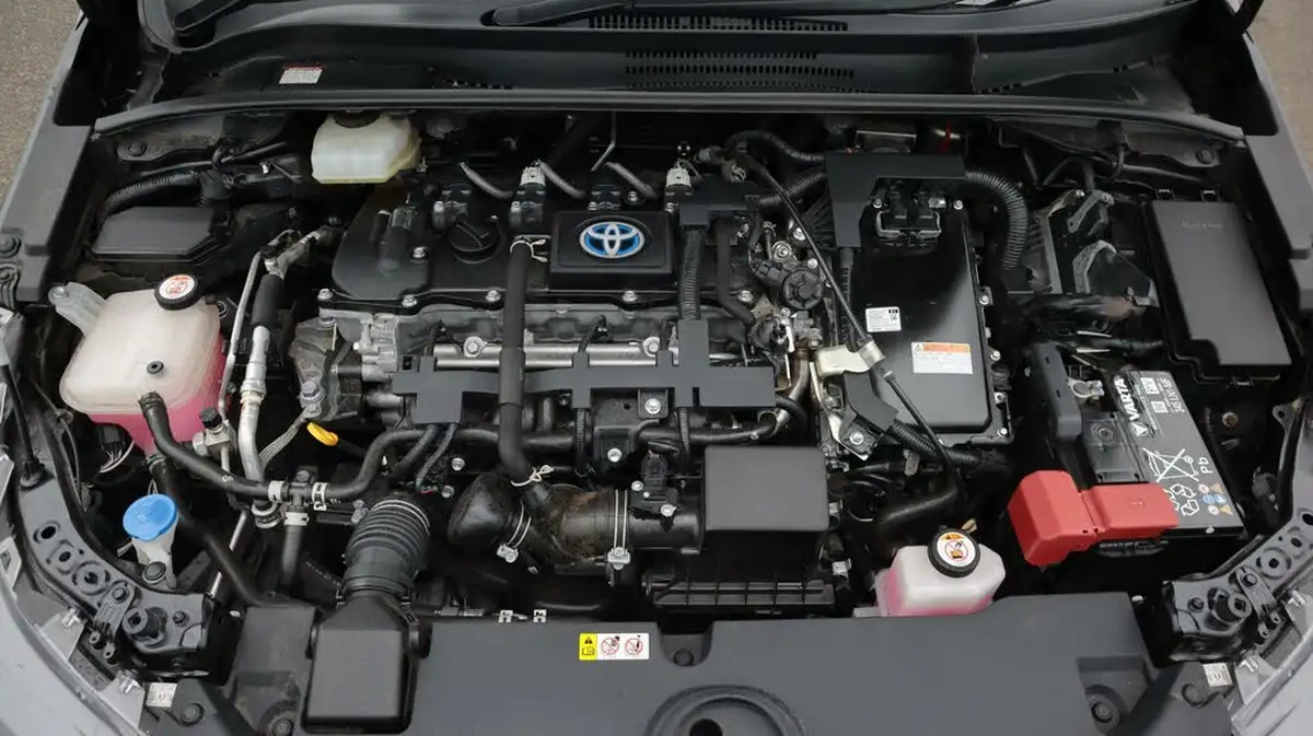 2021-toyota-corolla-18-vvt-i-icon-tech-spare-wheel-hatchback-5d-big-19