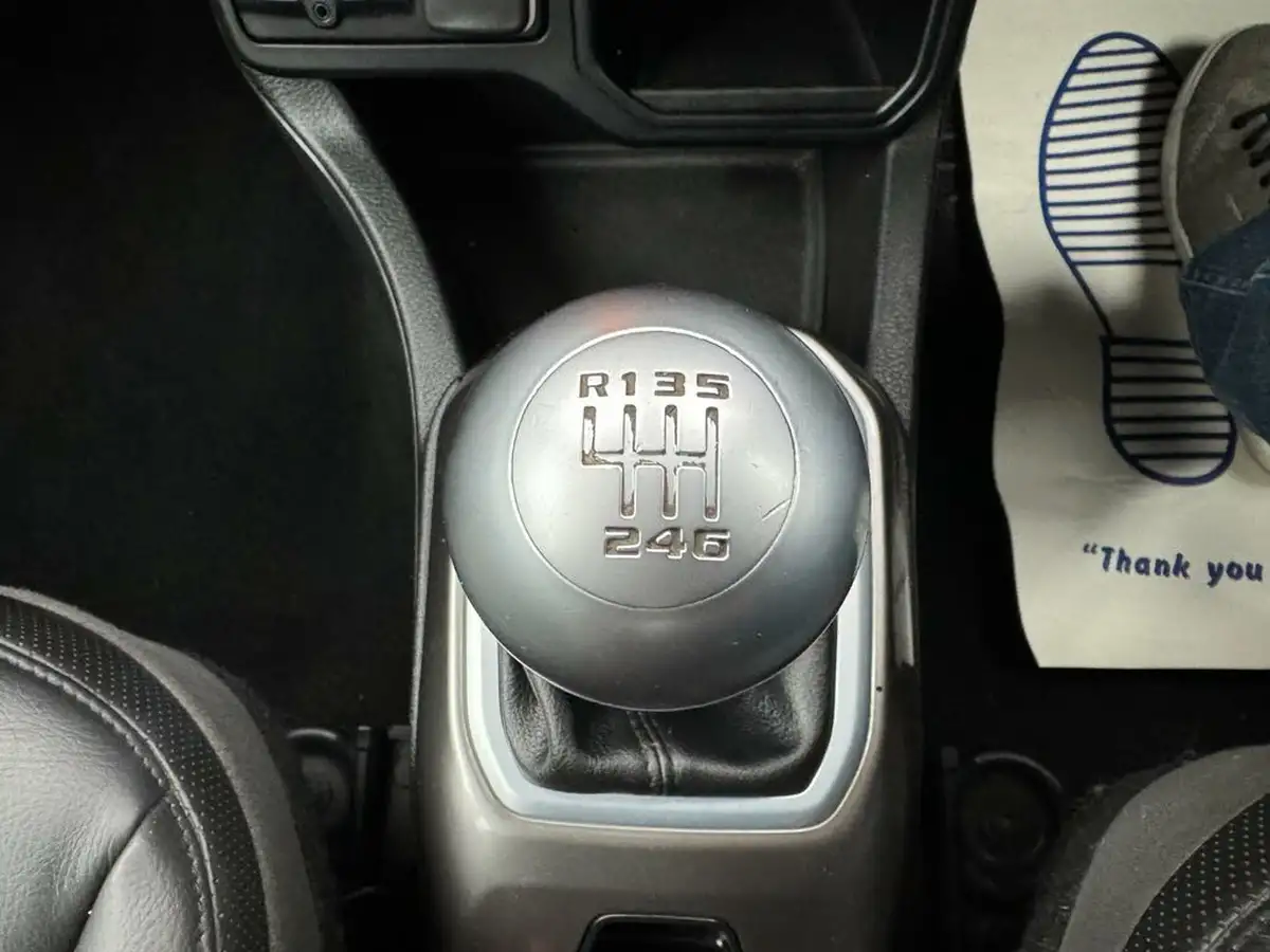 2018-jeep-renegade-10-gse-limited-big-26