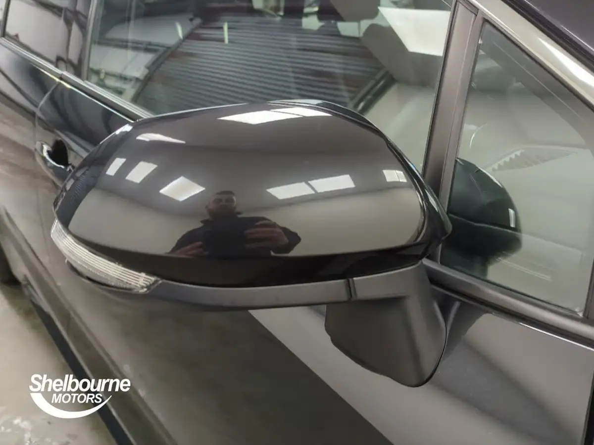2024-toyota-corolla-18-vvt-i-design-touring-sports-big-20