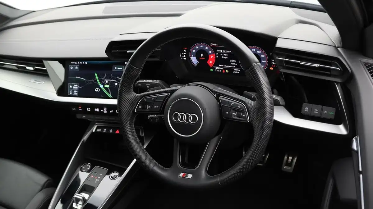 2023-audi-a3-15-35-tfsi-s-line-sportback-5d-tronic-big-1