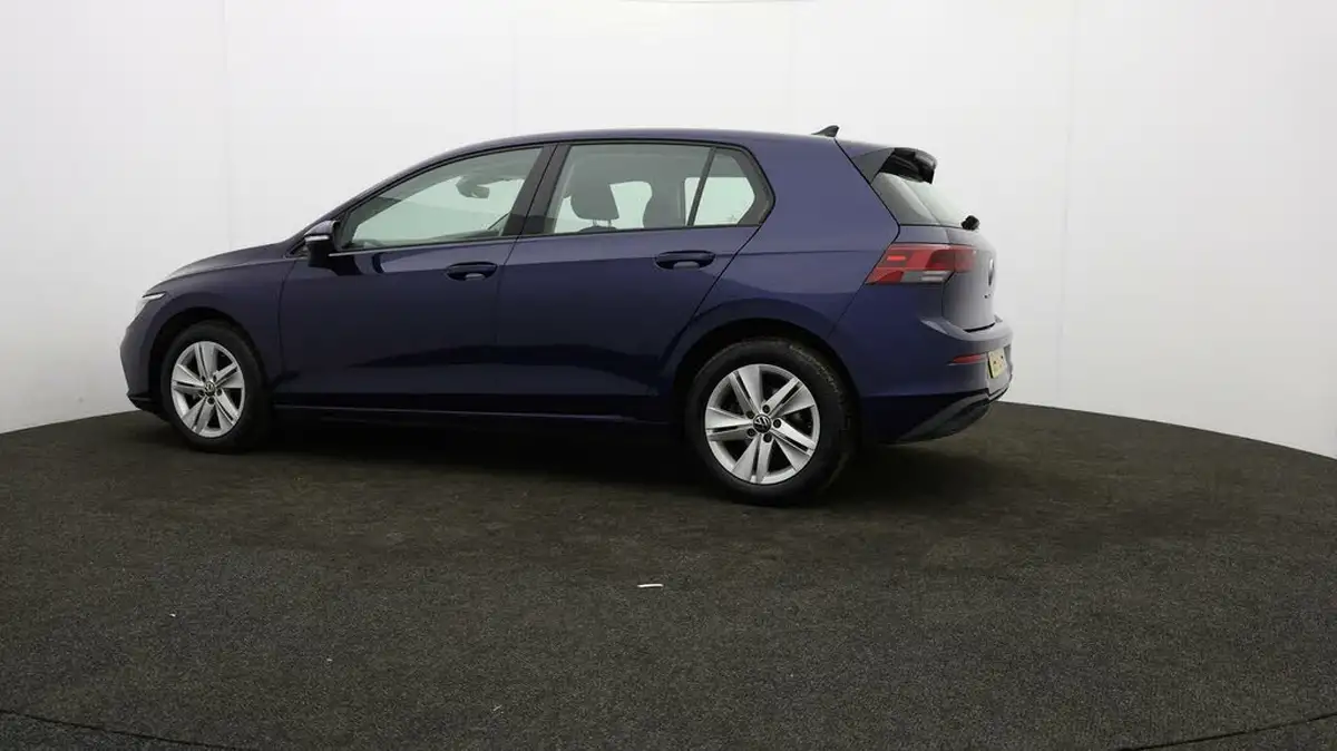 2022-volkswagen-golf-15-tsi-life-150ps-hatchback-big-68
