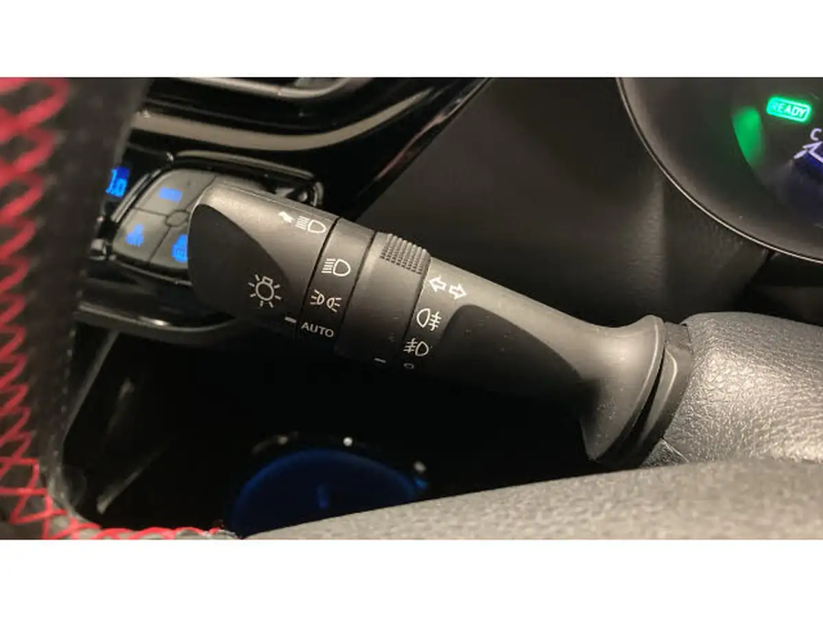 2022-toyota-c-hr-18-vvt-i-gr-sport-big-32