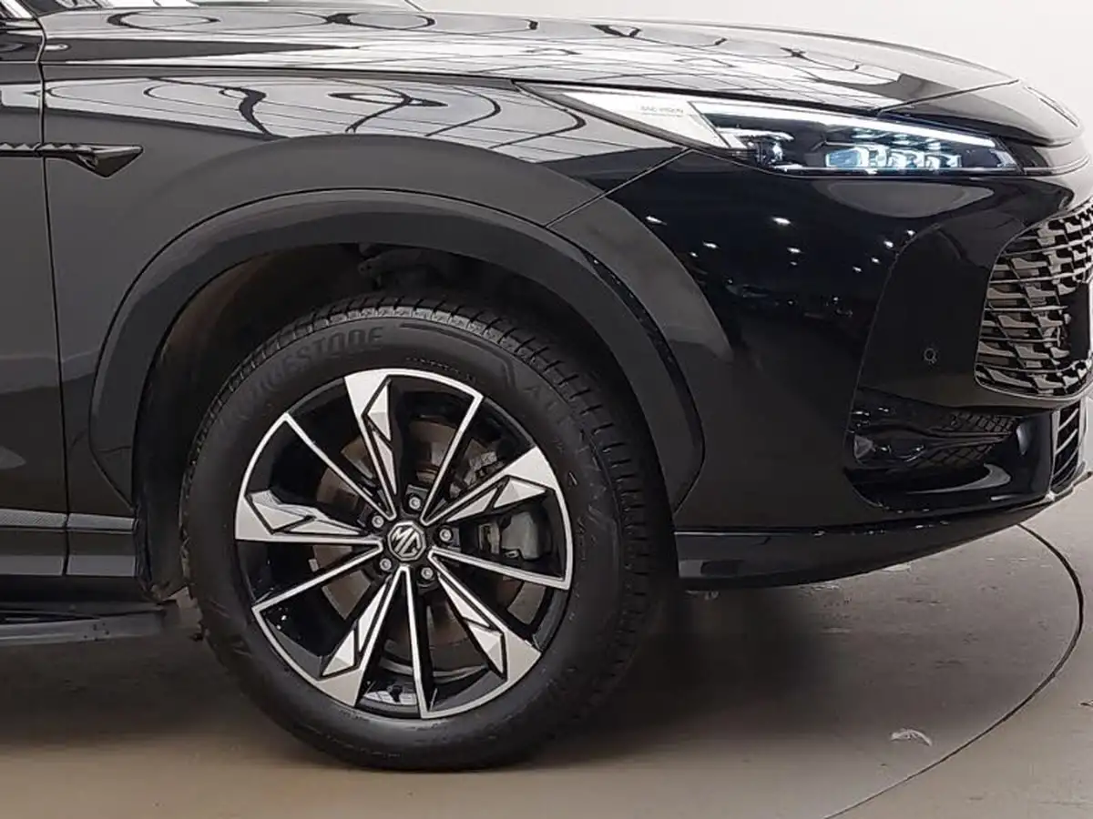 2024-mg-hs-15t-gdi-trophy-273ps-plug-in-hybrid-1496cc-auto-big-8