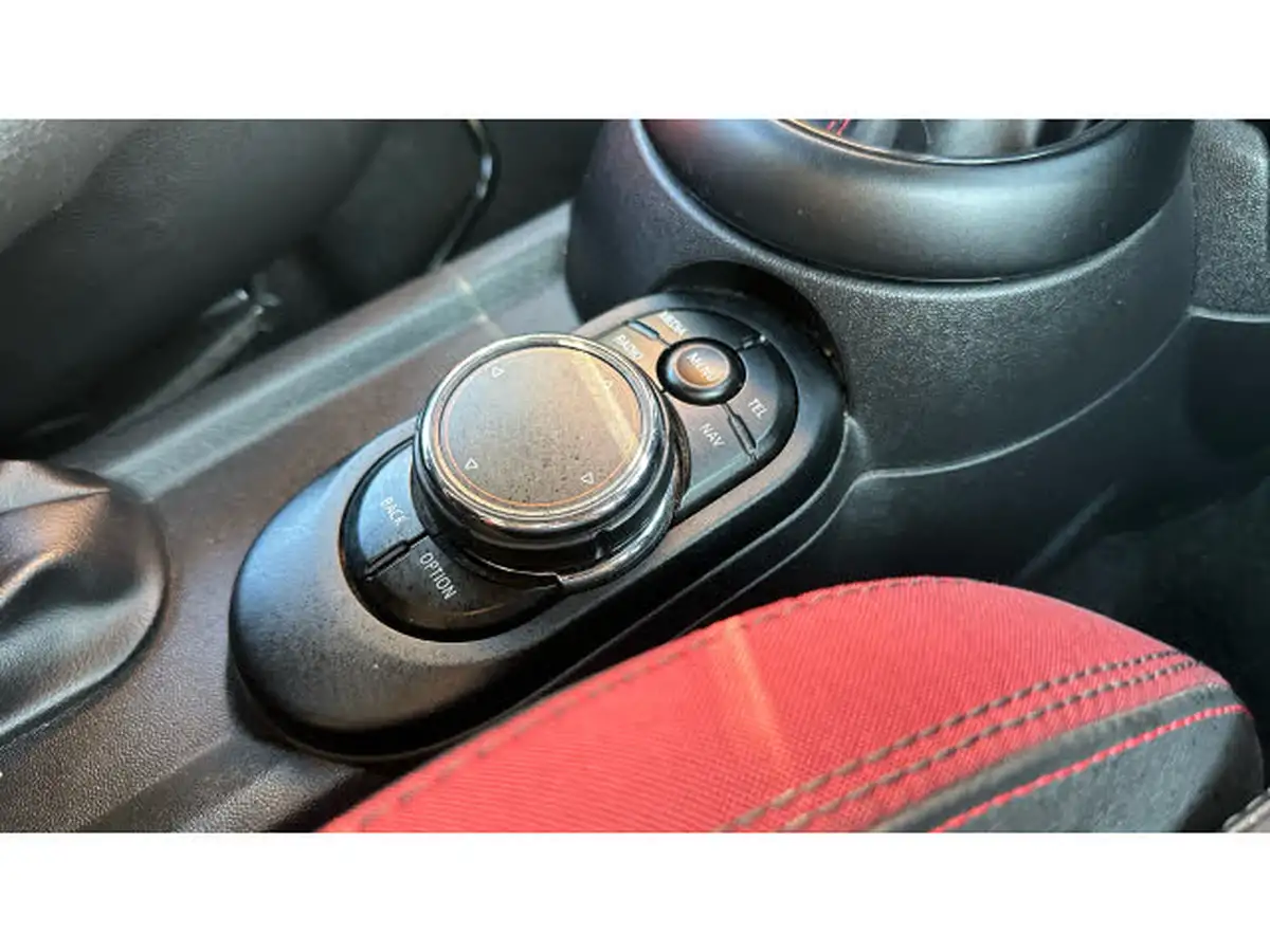 2018-mini-cooper-20-john-cooper-works-media-xlss-convertible-2d-auto-big-18