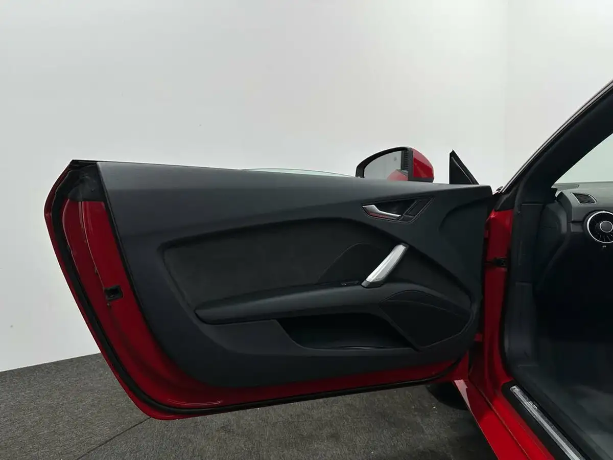 2016-audi-tt-roadster-20tdi-ultra-sport-big-33