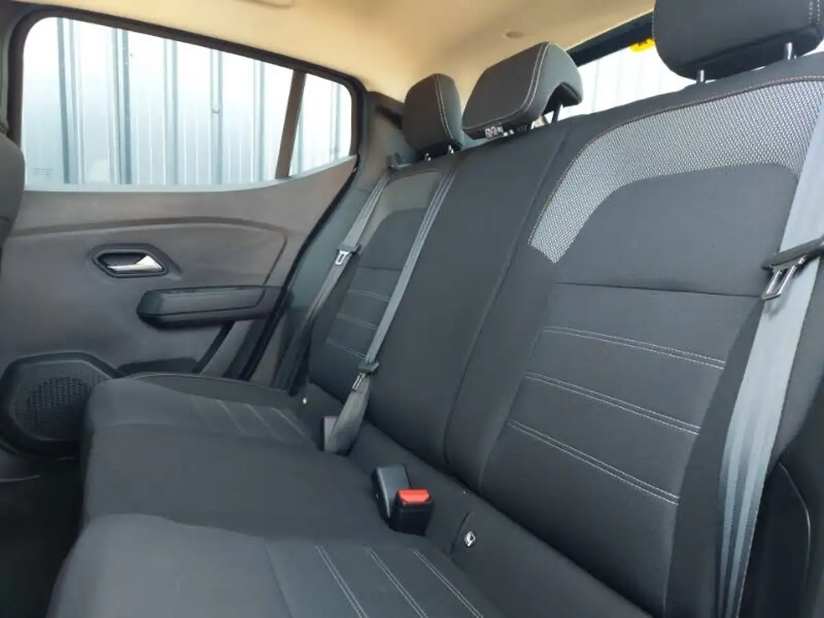 2022-dacia-sandero-stepway-10-tce-prestige-90bhp-big-5