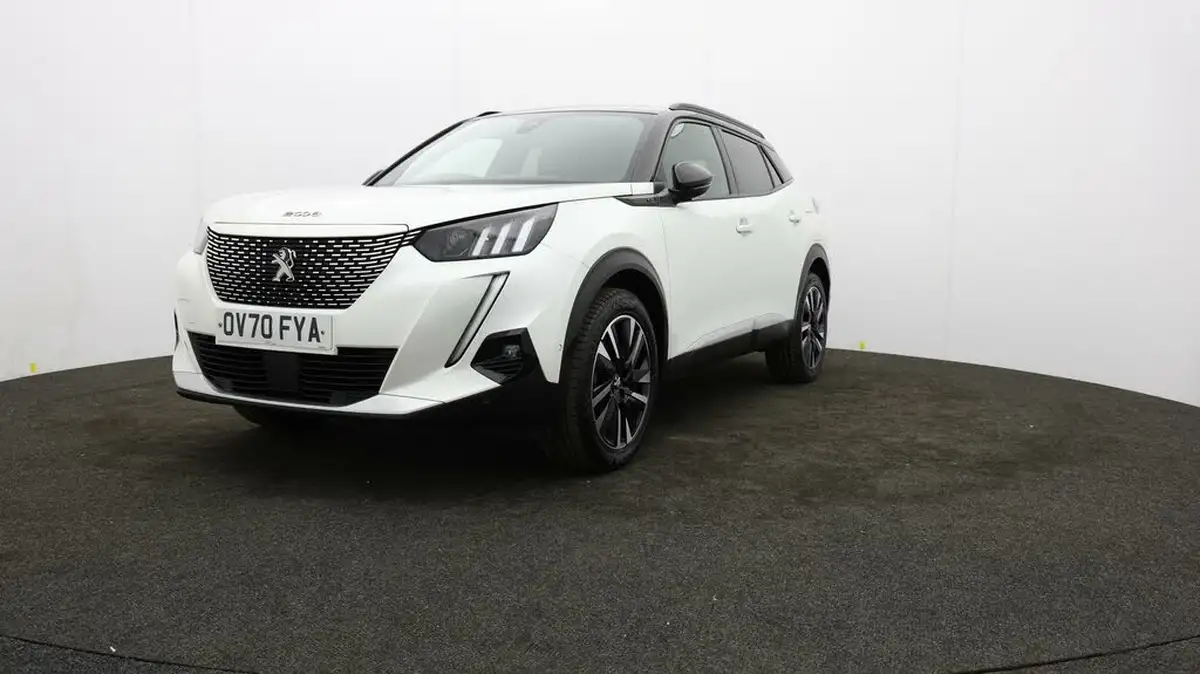 2021-peugeot-2008-suv-e-gt-big-50