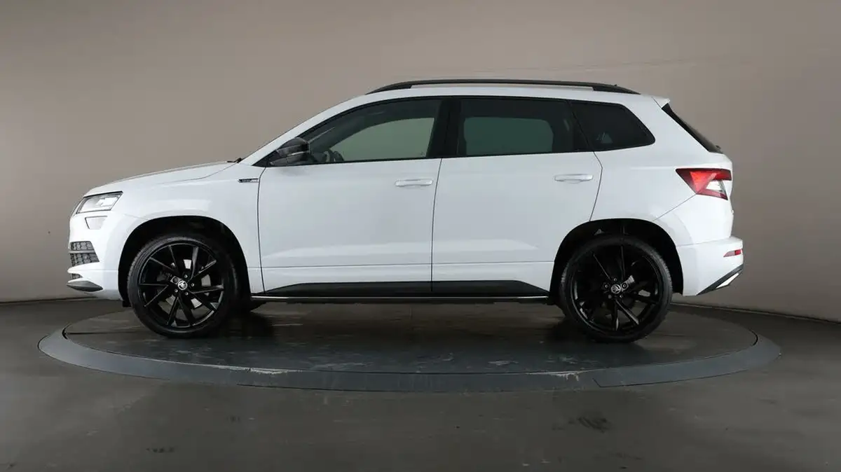 2019-skoda-karoq-20tdi-sportline-150ps-4x4-big-29