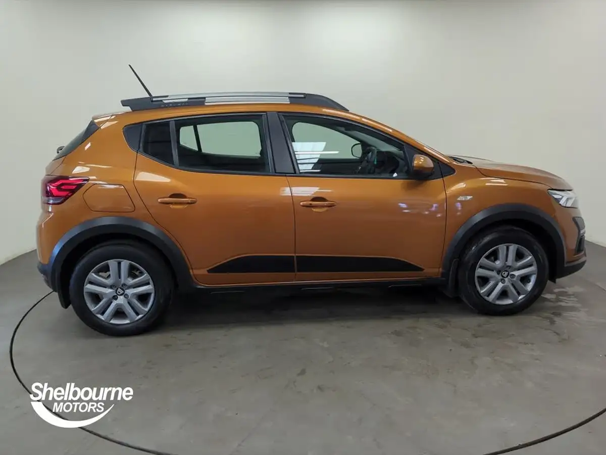 2022-dacia-sandero-stepway-10-tce-comfort-90bhp-big-2