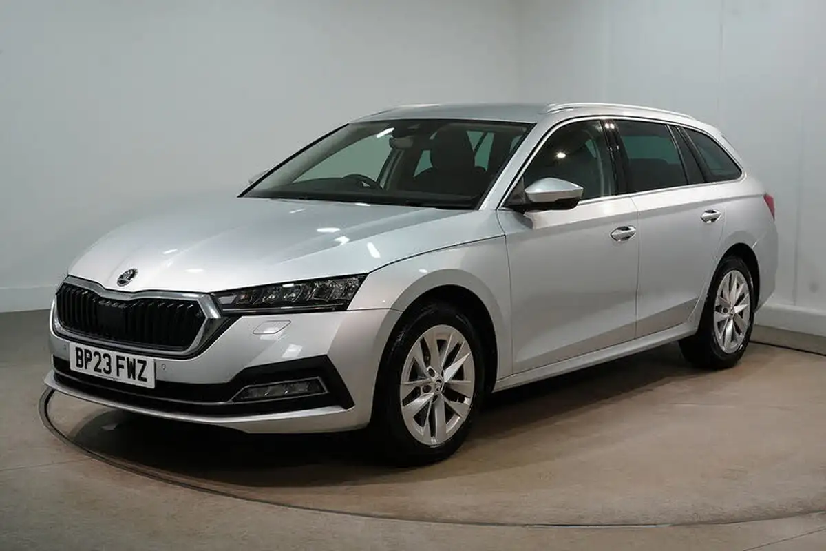 2023-skoda-octavia-20tdi-se-l-150ps-estate-dsg-big-5