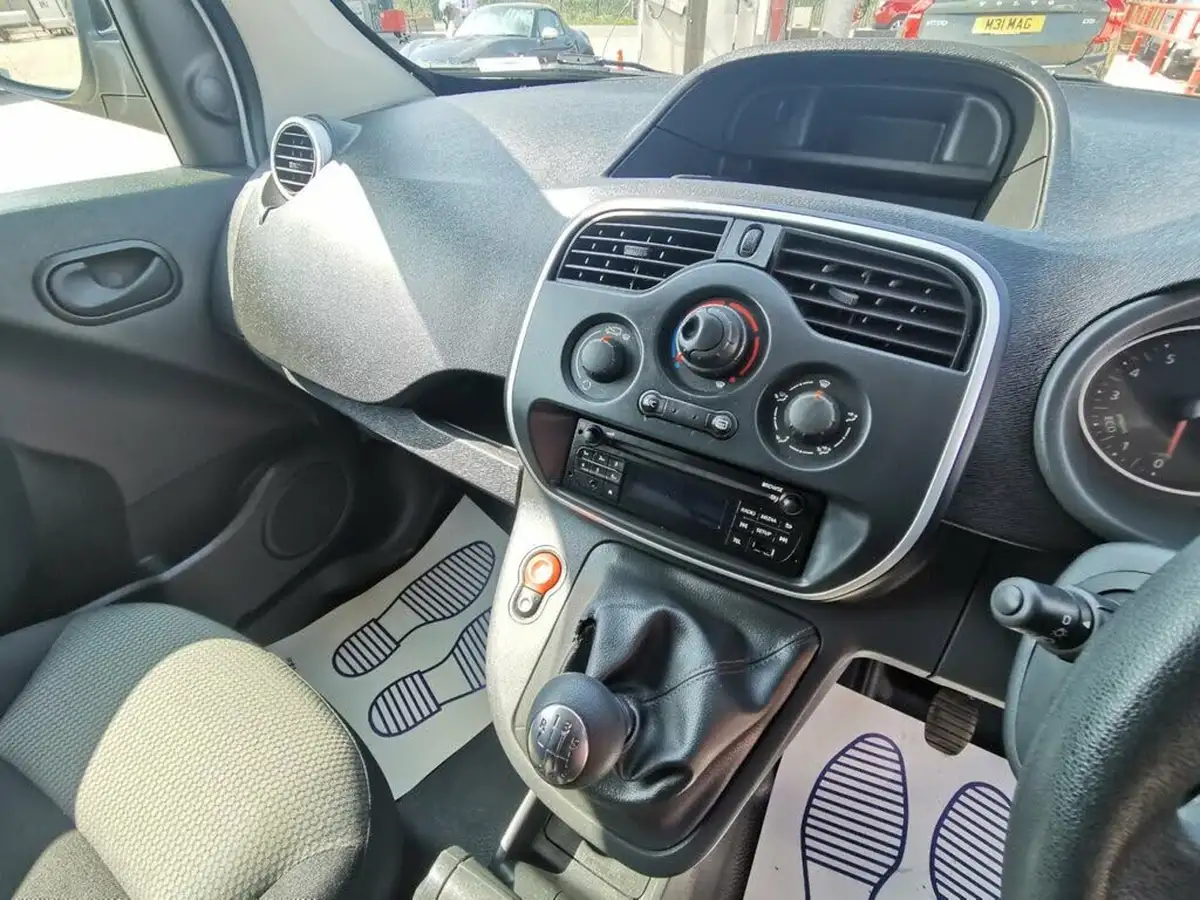 2021-renault-kangoo-15dci-ml19-energy-dci-95-business-big-11