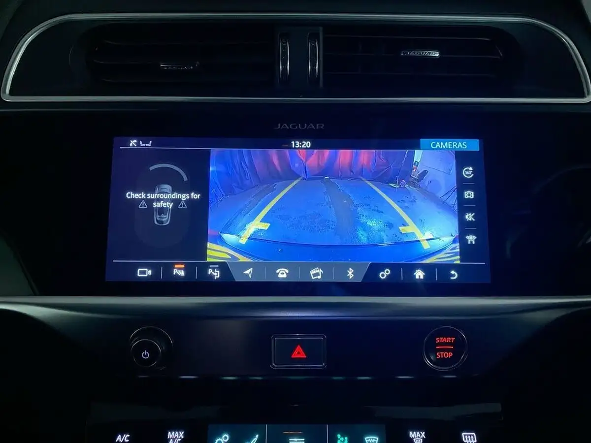 2019-jaguar-i-pace-ev400-hse-big-23