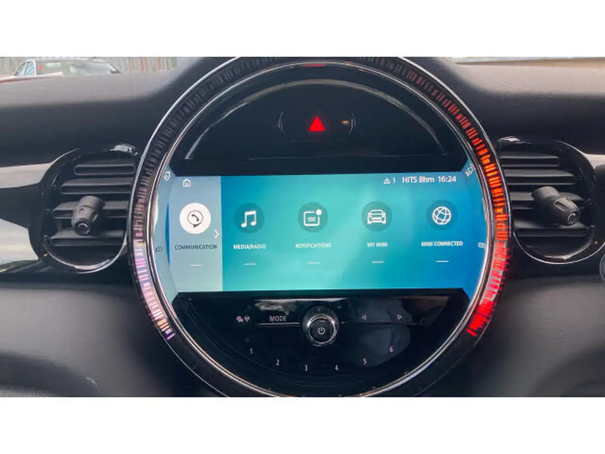 2022-mini-cooper-15-cooper-classic-hatchback-5d-big-11