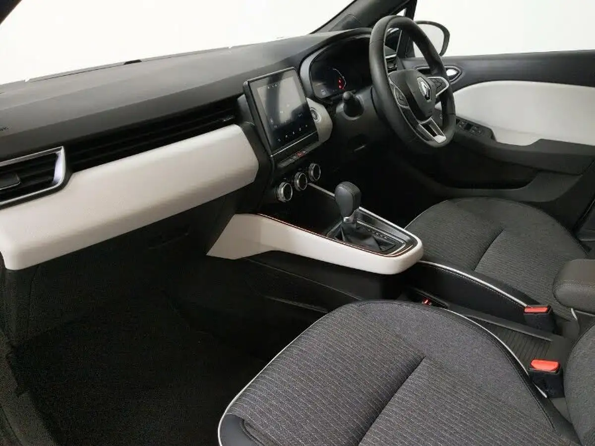 2023-renault-clio-16-techno-big-4