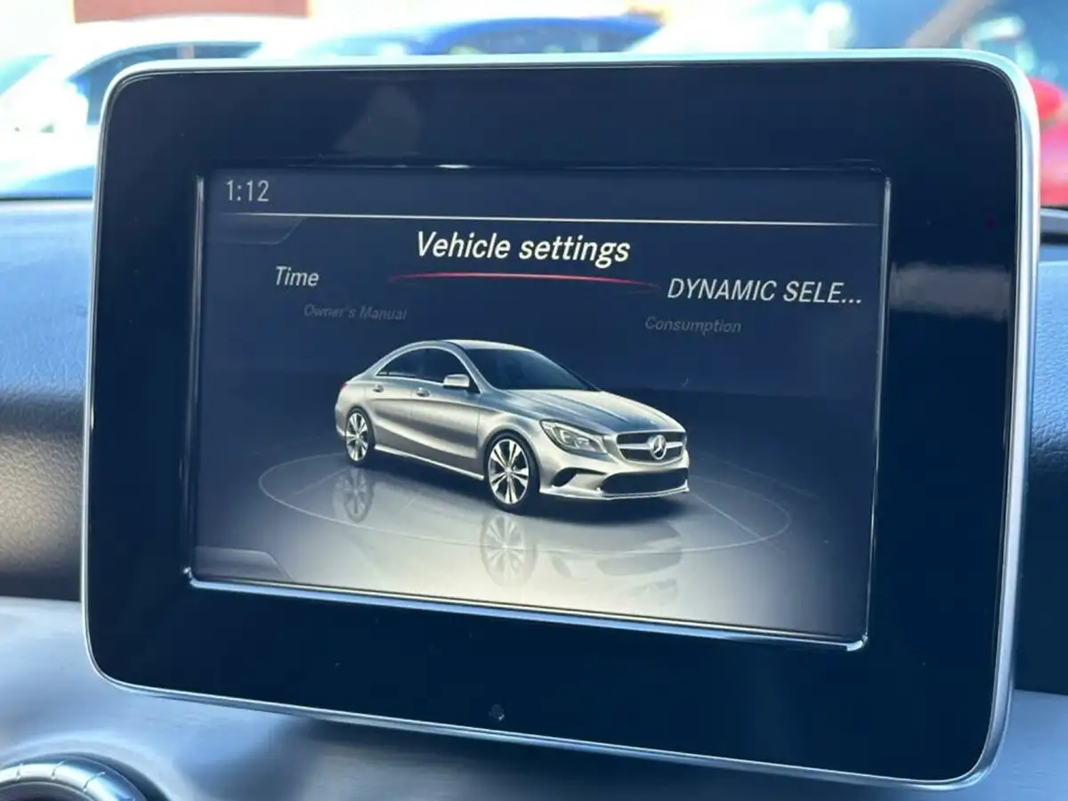 2017-mercedes-benz-cla-21d-cla-220-amg-line-coupe-4d-big-24