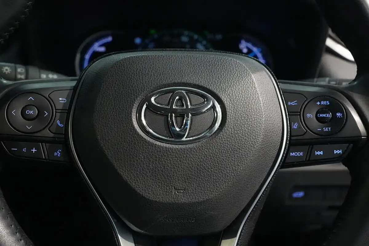 2020-toyota-rav4-25-vvt-i-design-215bhp-big-27