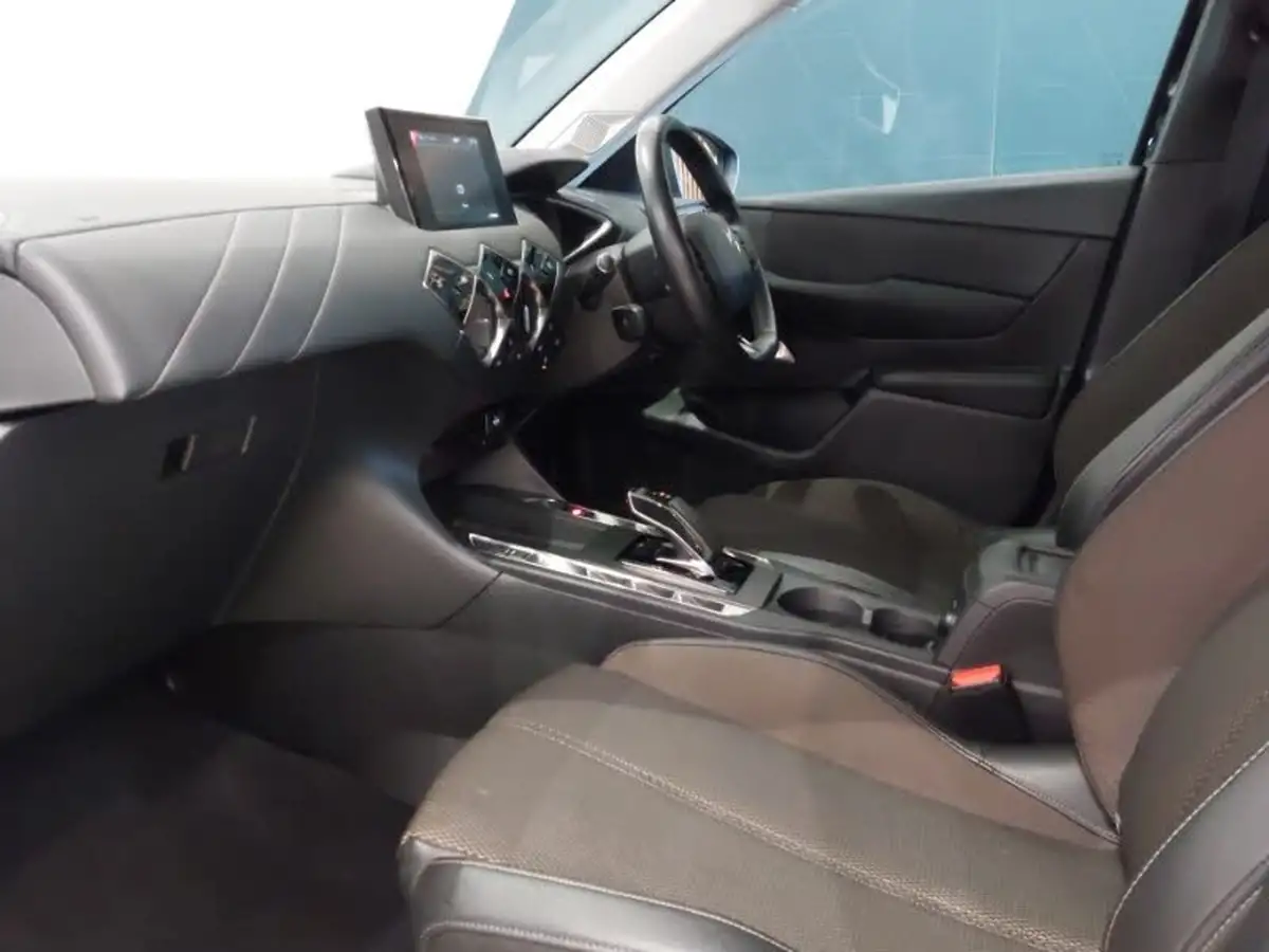 2022-ds-ds-3-crossback-e-tense-bastille-big-4