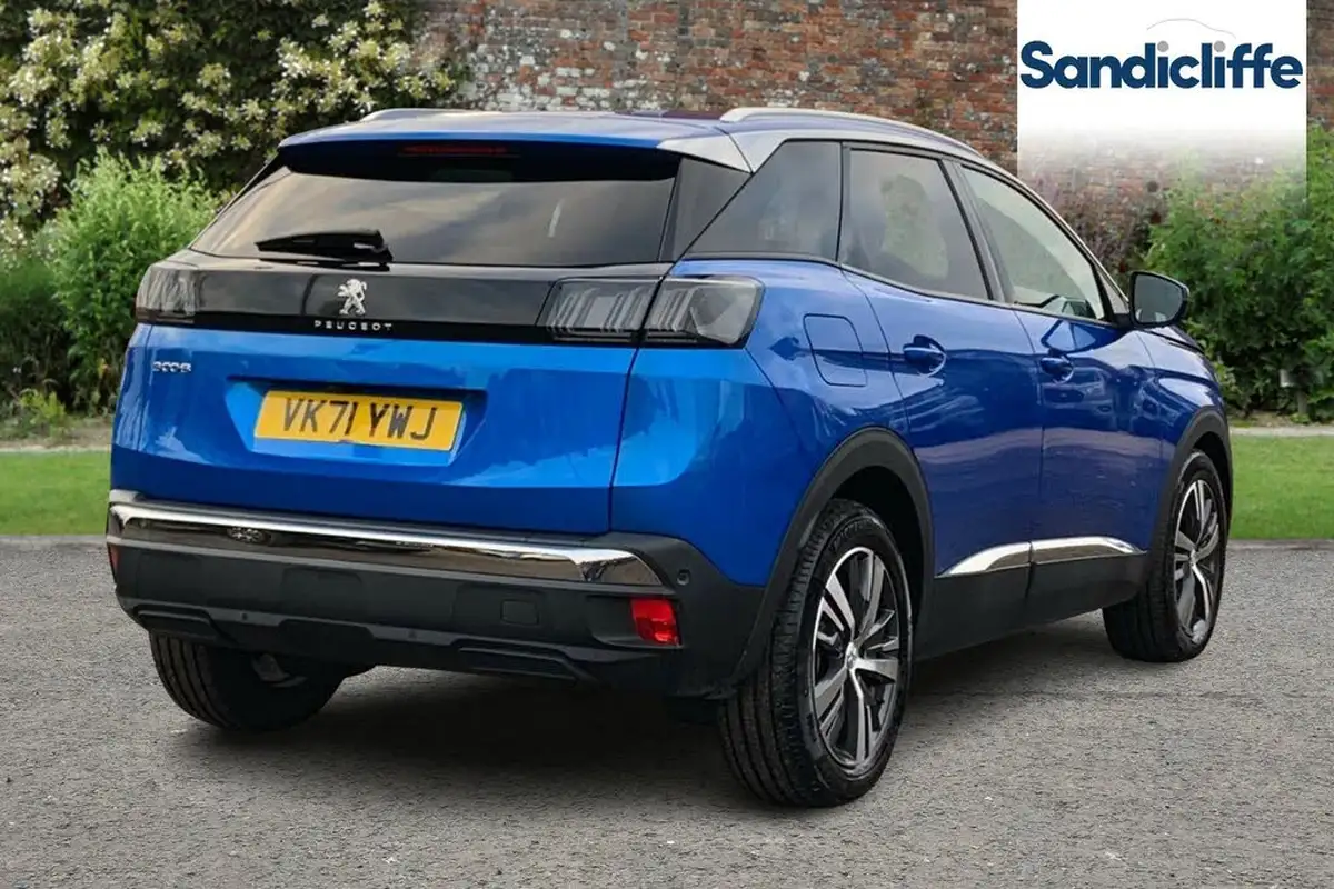 2021-peugeot-3008-suv-12-puretech-allure-premium-eat8-big-3
