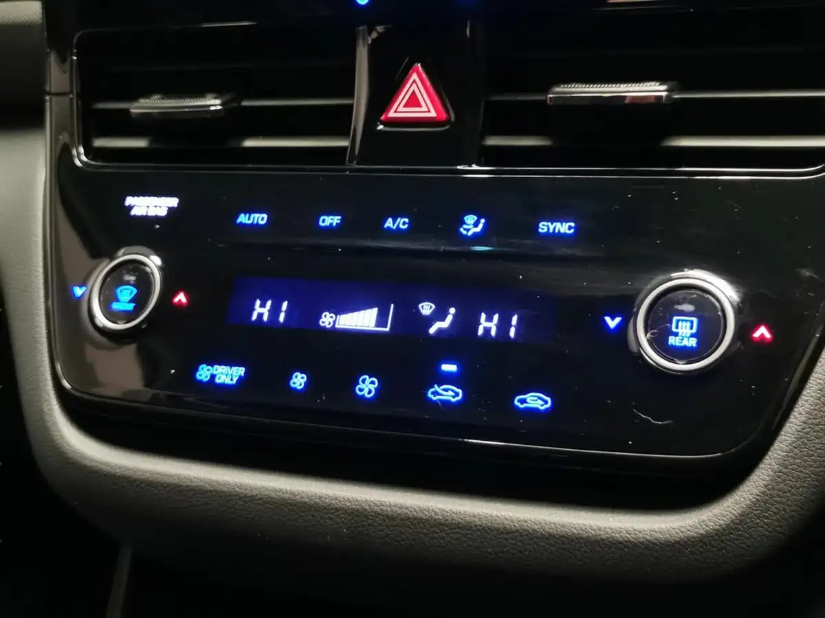 2021-hyundai-ioniq-16-gdi-premium-hybrid-big-14