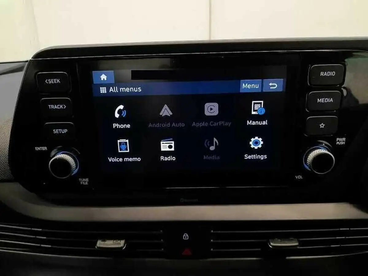 2022-hyundai-bayon-10-t-gdi-se-connect-dct-big-13