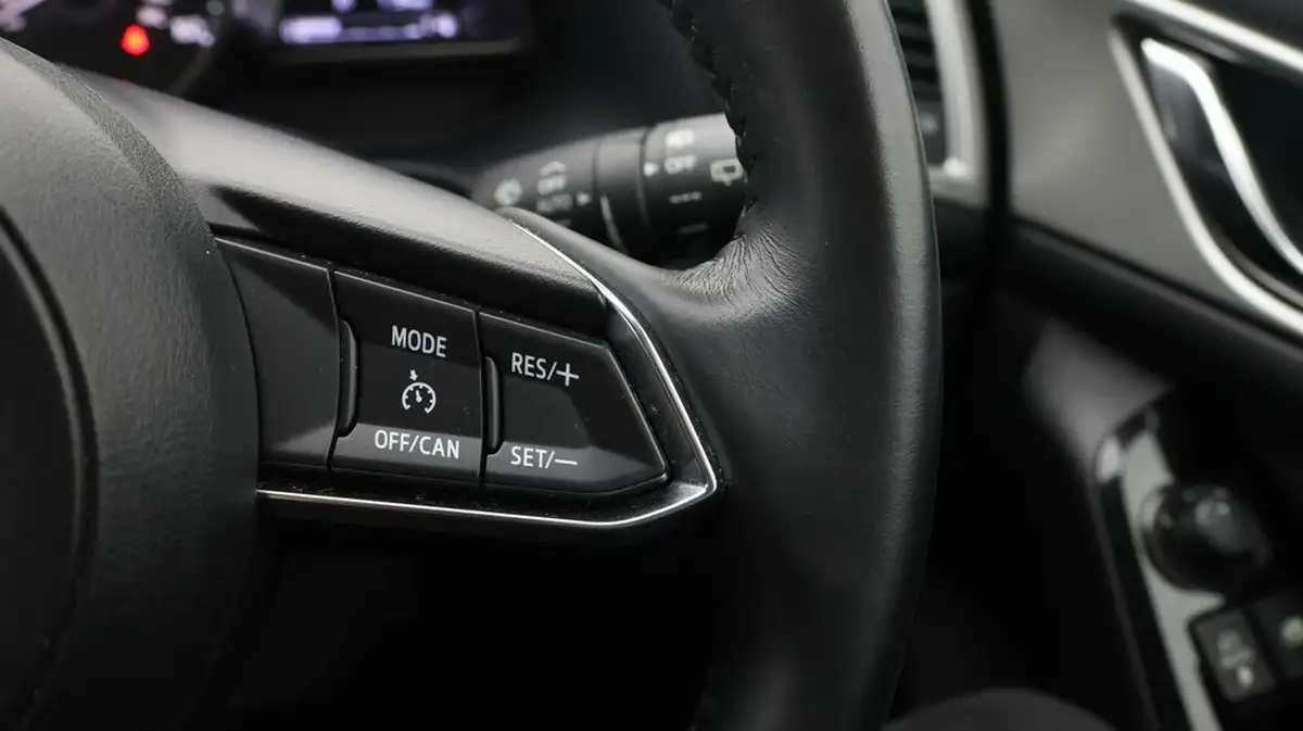 2019-mazda-mazda3-20-sport-black-big-21