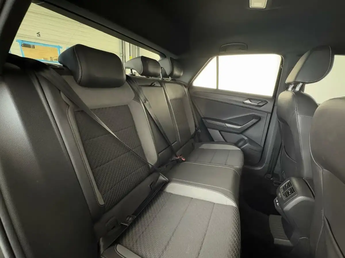 2021-volkswagen-t-roc-20tdi-r-line-evo-dsg-big-19