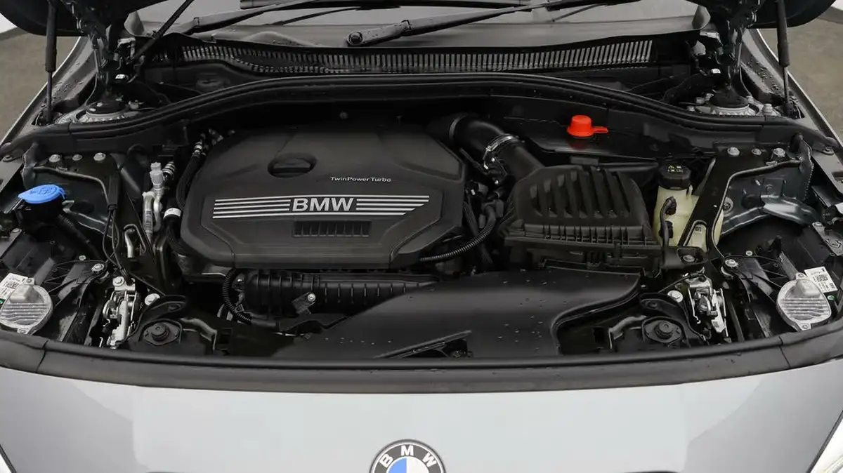 2023-bmw-1-series-15-118i-m-sport-lcp-big-18