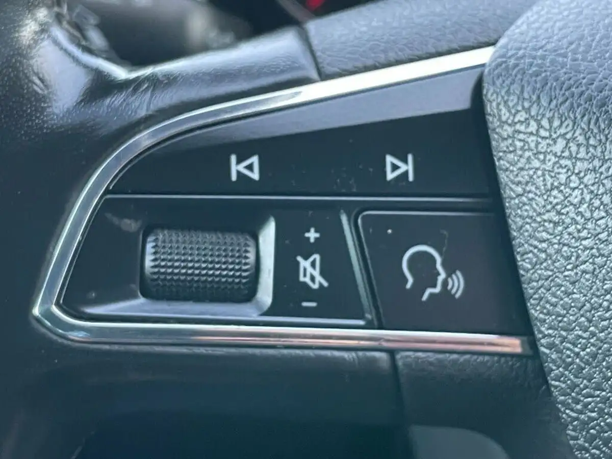 2019-seat-leon-16tdi-se-dynamic-ss-estate-big-23