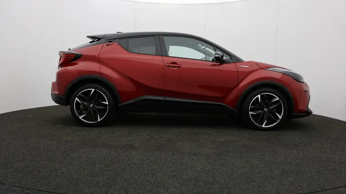 2021-toyota-c-hr-18-vvt-i-gr-sport-big-31