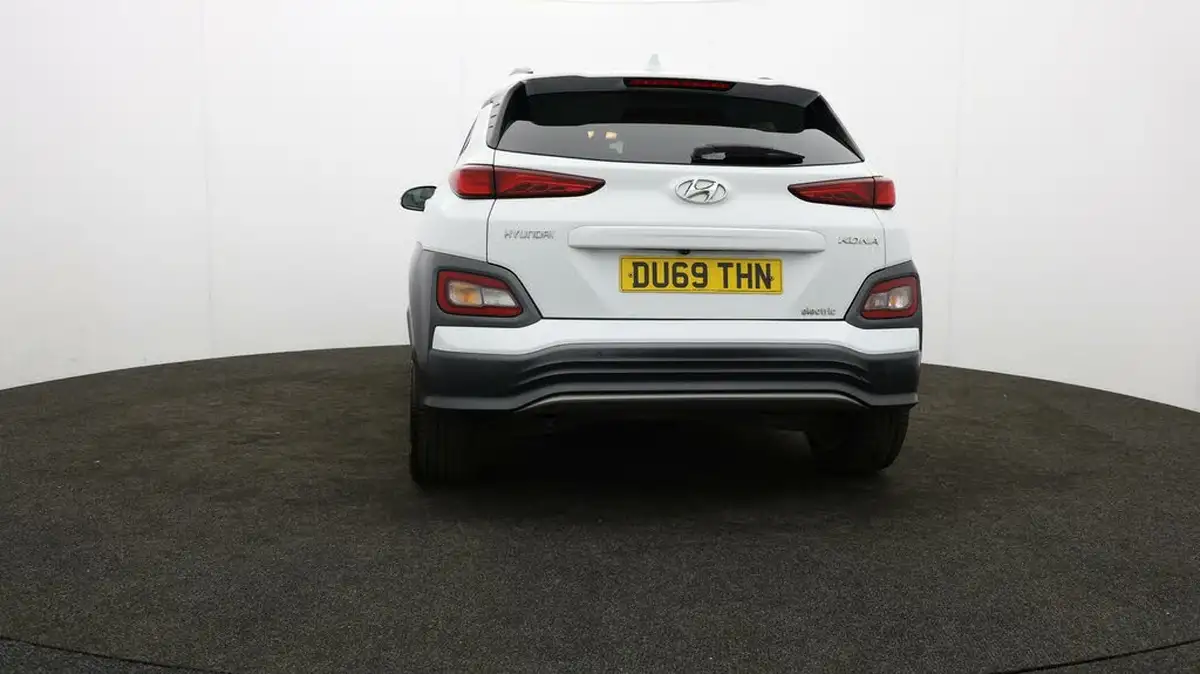 2019-hyundai-kona-e-premium-se-64kwh-big-23
