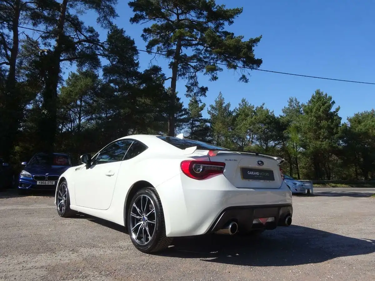 2018-subaru-brz-20i-se-lux-auto-big-3