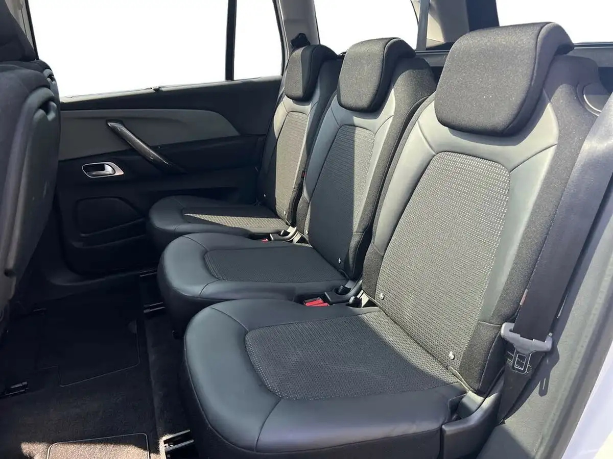 2021-citroen-grand-c4-spacetourer-15bluehdi-shine-big-18