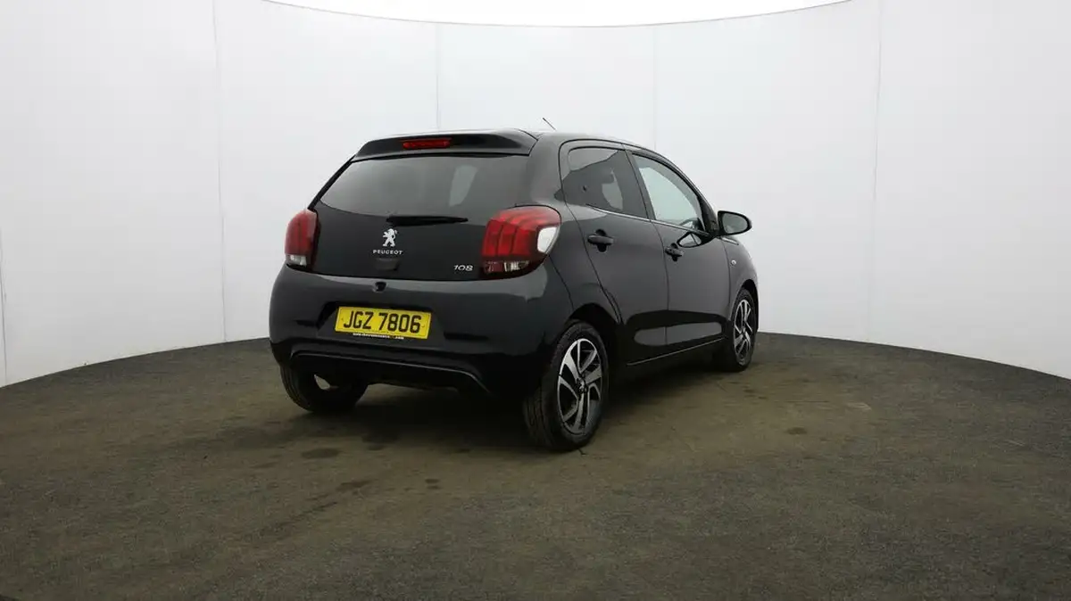 2018-peugeot-108-12-puretech-allure-hatchback-5d-big-51