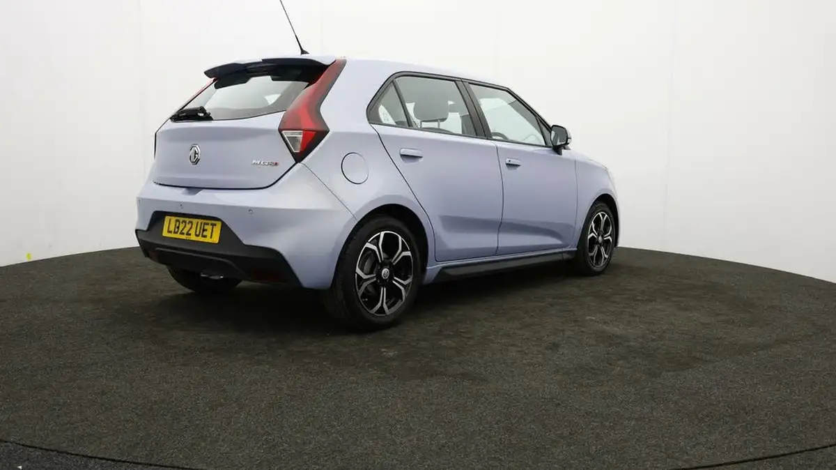 2022-mg-mg3-15-vti-tech-exclusive-nav-big-77