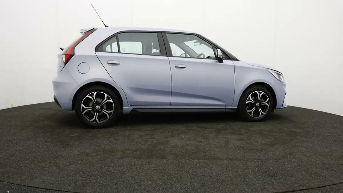 2022-mg-mg3-15-vti-tech-exclusive-nav-big-29