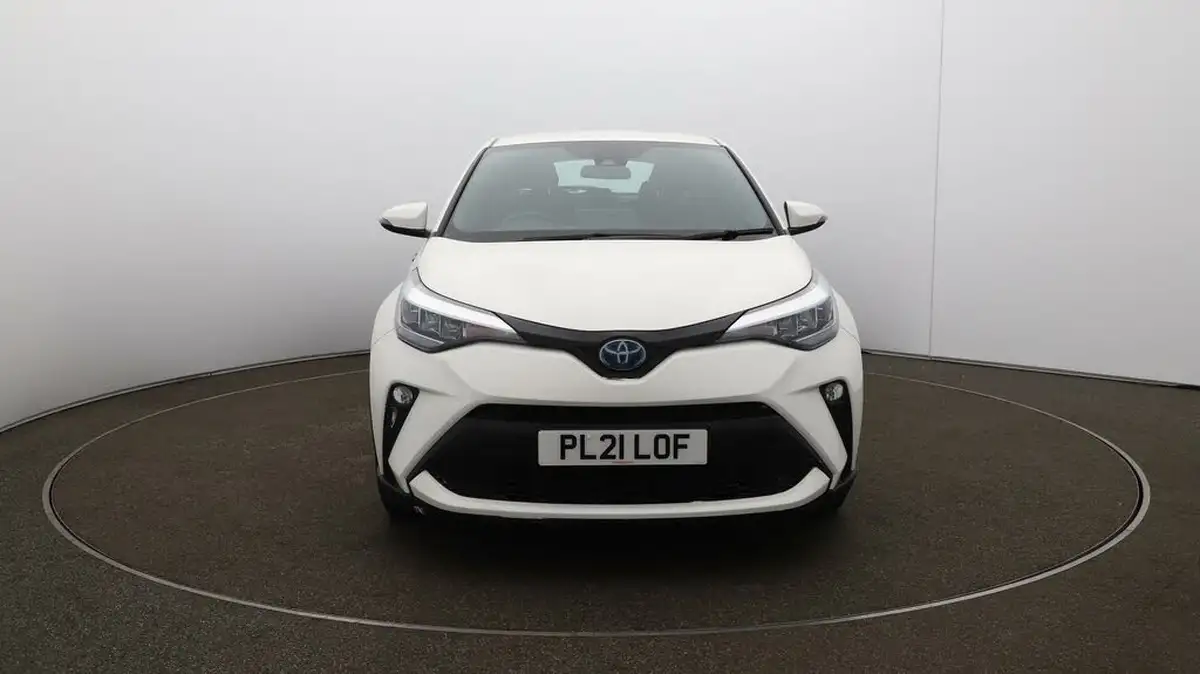 2021-toyota-c-hr-18-vvt-i-icon-big-31